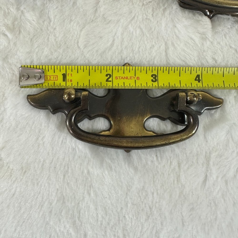 Vintage Brass Dresser Drawer Pulls Handles set of 9 (A7316DC) - Picture 6 of 7